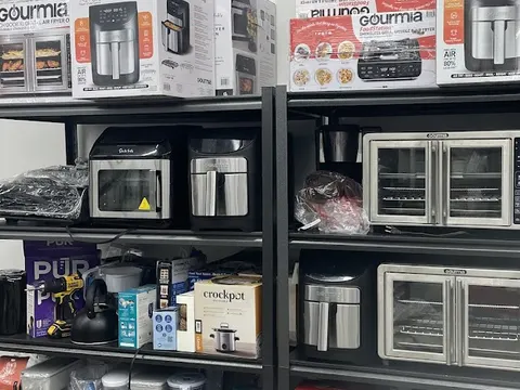 Amanez Discounted Homegoods storefront in Clifton, NJ