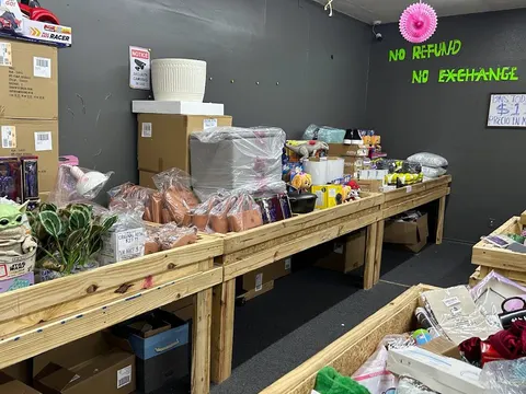 Crazy deals liquidation store storefront in Houston, TX