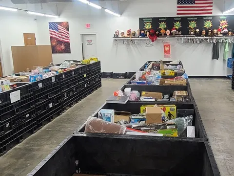 Daily Deals Bargain Bins storefront in Joplin, MO