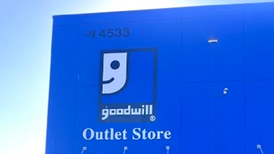 Goodwill Industries San Joaquin Outlet storefront in Stockton, CA