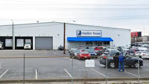 Goodwill Outlet Berry Hill storefront in Berry Hill, TN