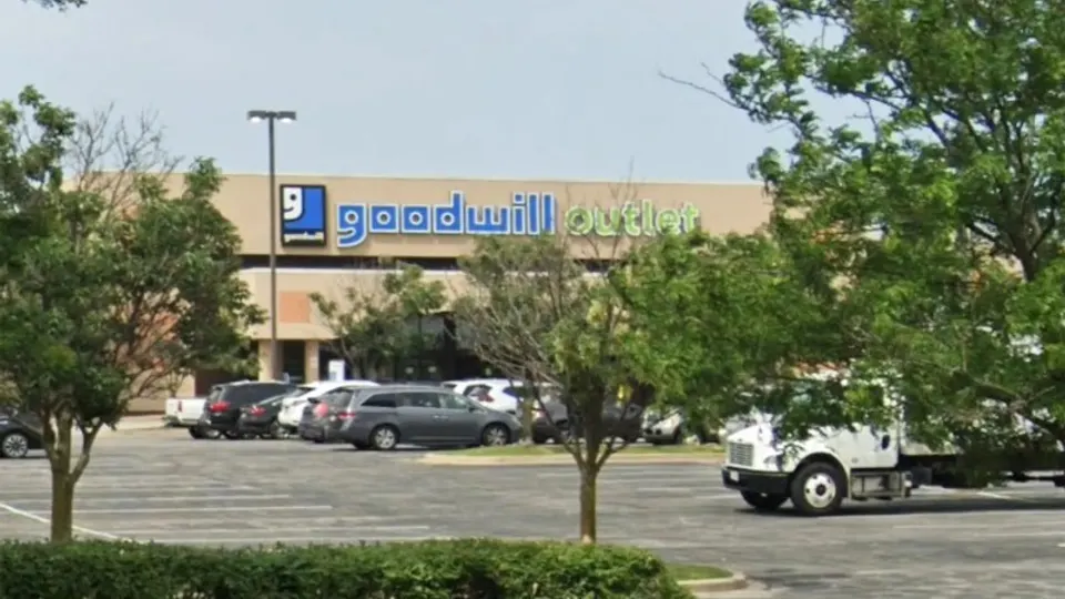 Goodwill Outlet Bridgeton storefront in Bridgeton, MO