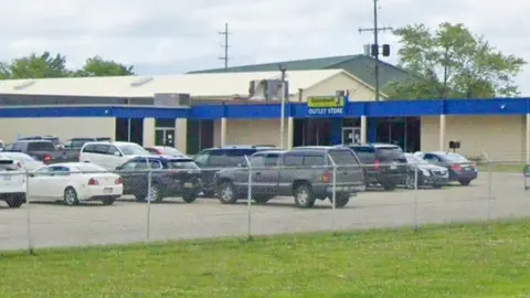Goodwill Outlet Flint storefront in Flint, MI