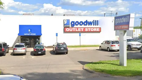 Goodwill Outlet Hamden storefront in Hamden, CT
