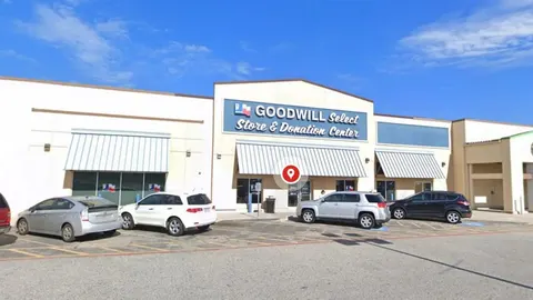 Goodwill Outlet Houston - Long Point storefront in Houston, TX