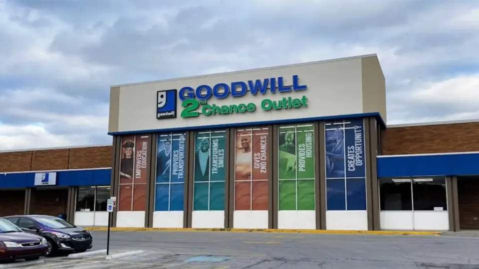 Goodwill Outlet Louisville storefront in Louisville, KY