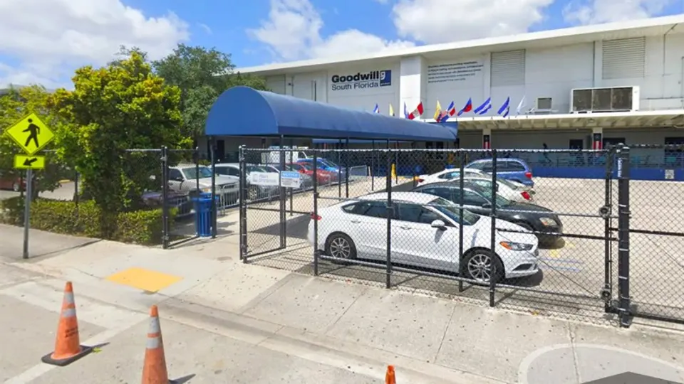 Goodwill Outlet Miami storefront in Miami, FL