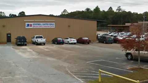 Goodwill Outlet Mobile storefront in Mobile, AL