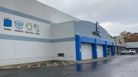 Goodwill Outlet Muskegon storefront in Muskegon, MI