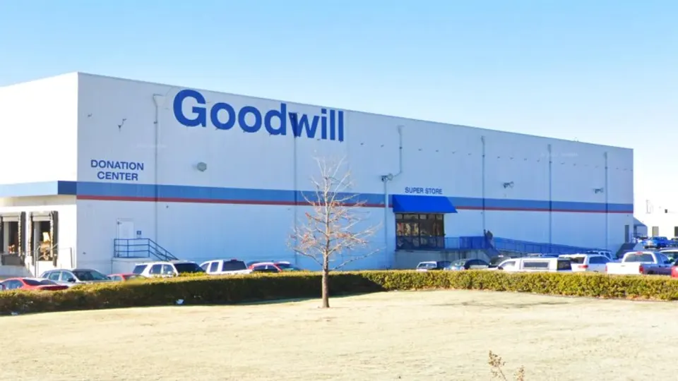 Goodwill Outlet Oklahoma City storefront in Oklahoma City, OK