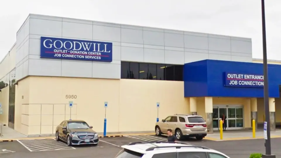 Goodwill Outlet Portland storefront in Portland, OR