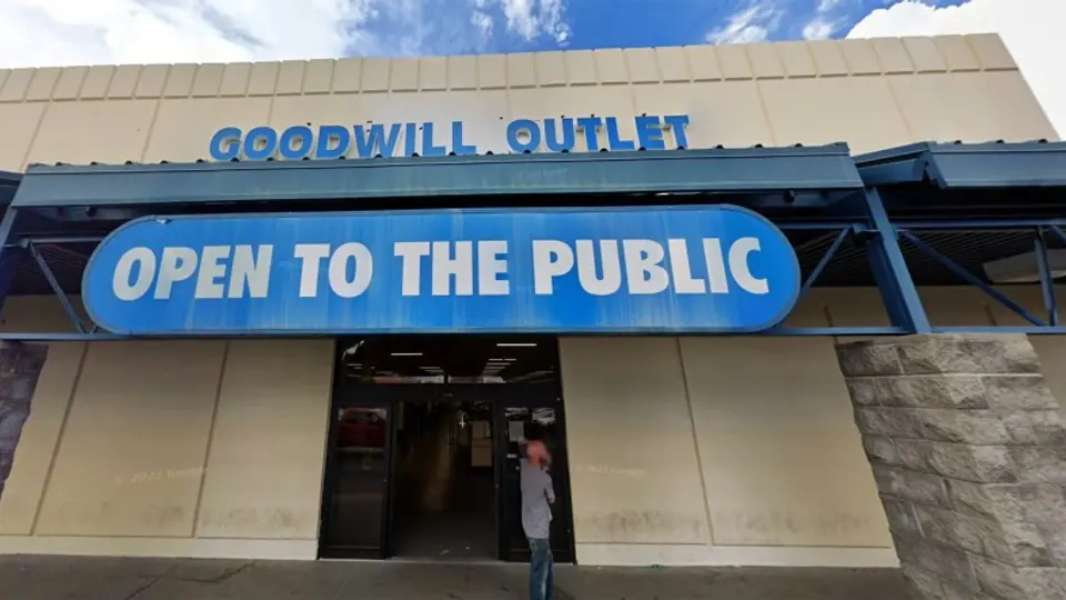 Goodwill Outlet Reno storefront in Reno, NV