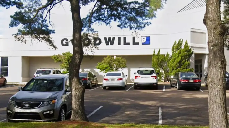 Goodwill Outlet Ridgeland storefront in Ridgeland, MS