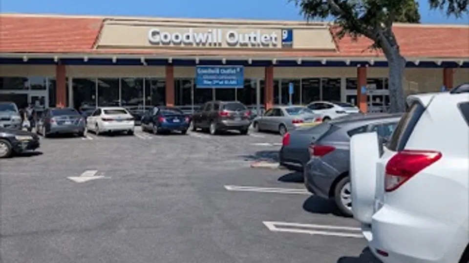 Goodwill Outlet San Jose storefront in San Jose, CA