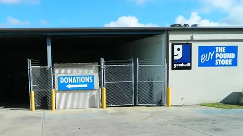 Goodwill Outlet Scott storefront in Scott, LA
