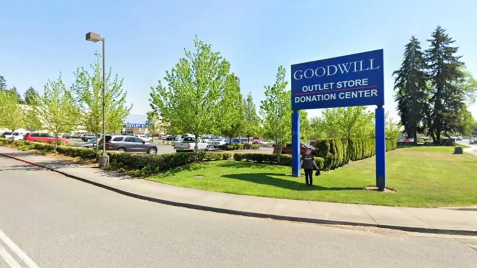 Goodwill Outlet Vancouver storefront in Vancouver, WA