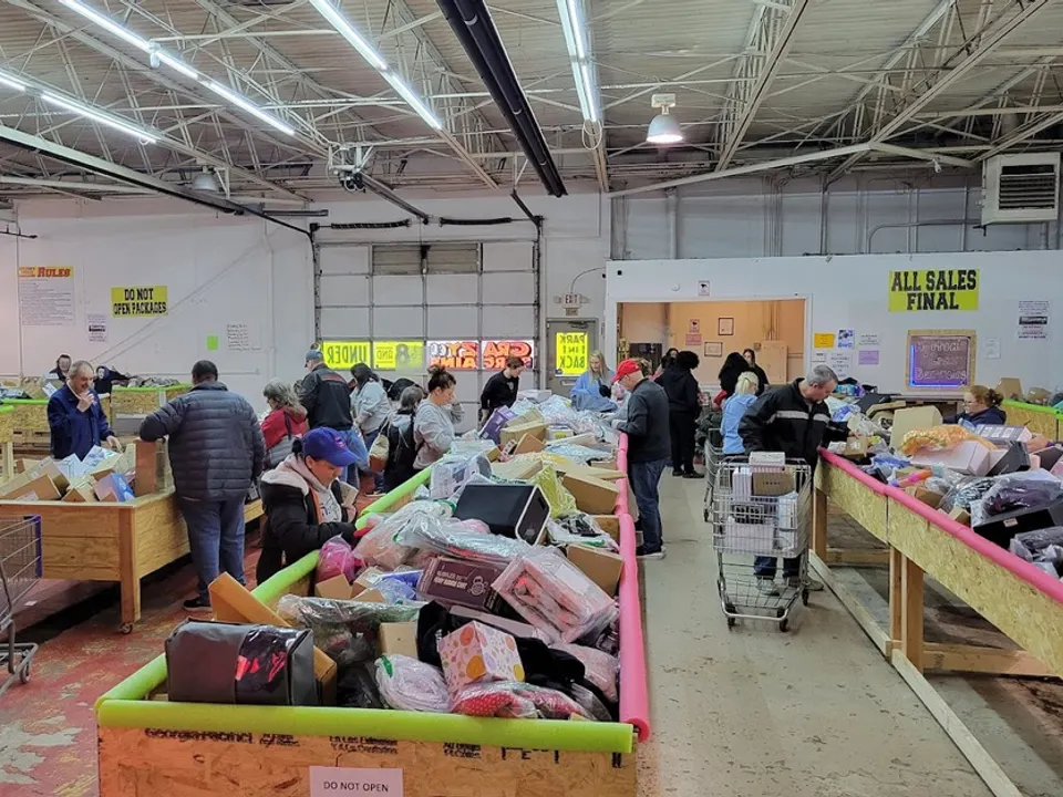 Hylton's Crazy Bargain Bins storefront in Muncie, IN